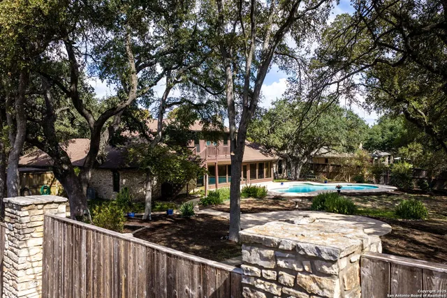 $850,400 | 9606 Meadow Rue, Garden Ridge, TX 78266