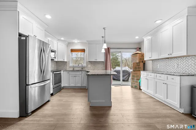 $3,200 | 91 Benz Street, Ansonia, CT 06401