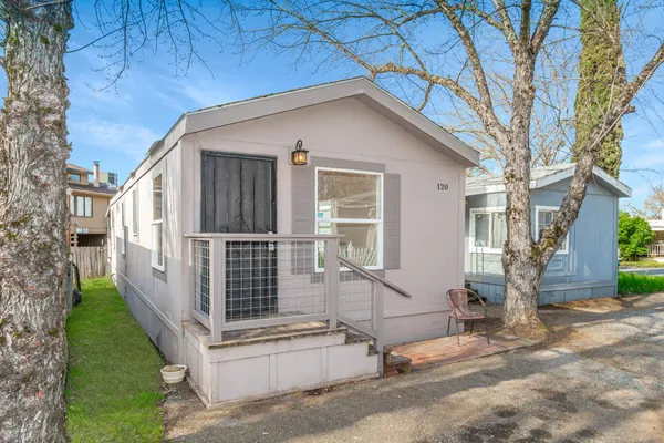 $59,950 | 120 Lark Street, Penn Valley, CA 95946