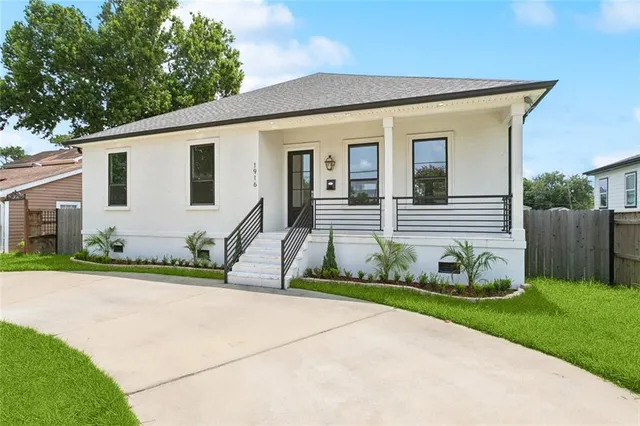 $444,900 | 1916 Roosevelt Boulevard, Kenner, LA 70062