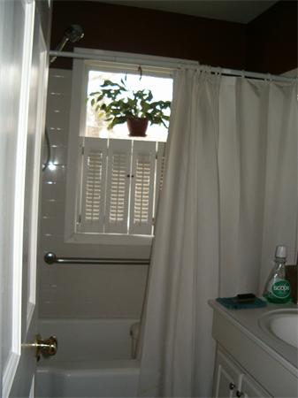36 Ridgecrest Road Amherst, MA 01002 - Photo 14 of 18 Gallery Image 14
