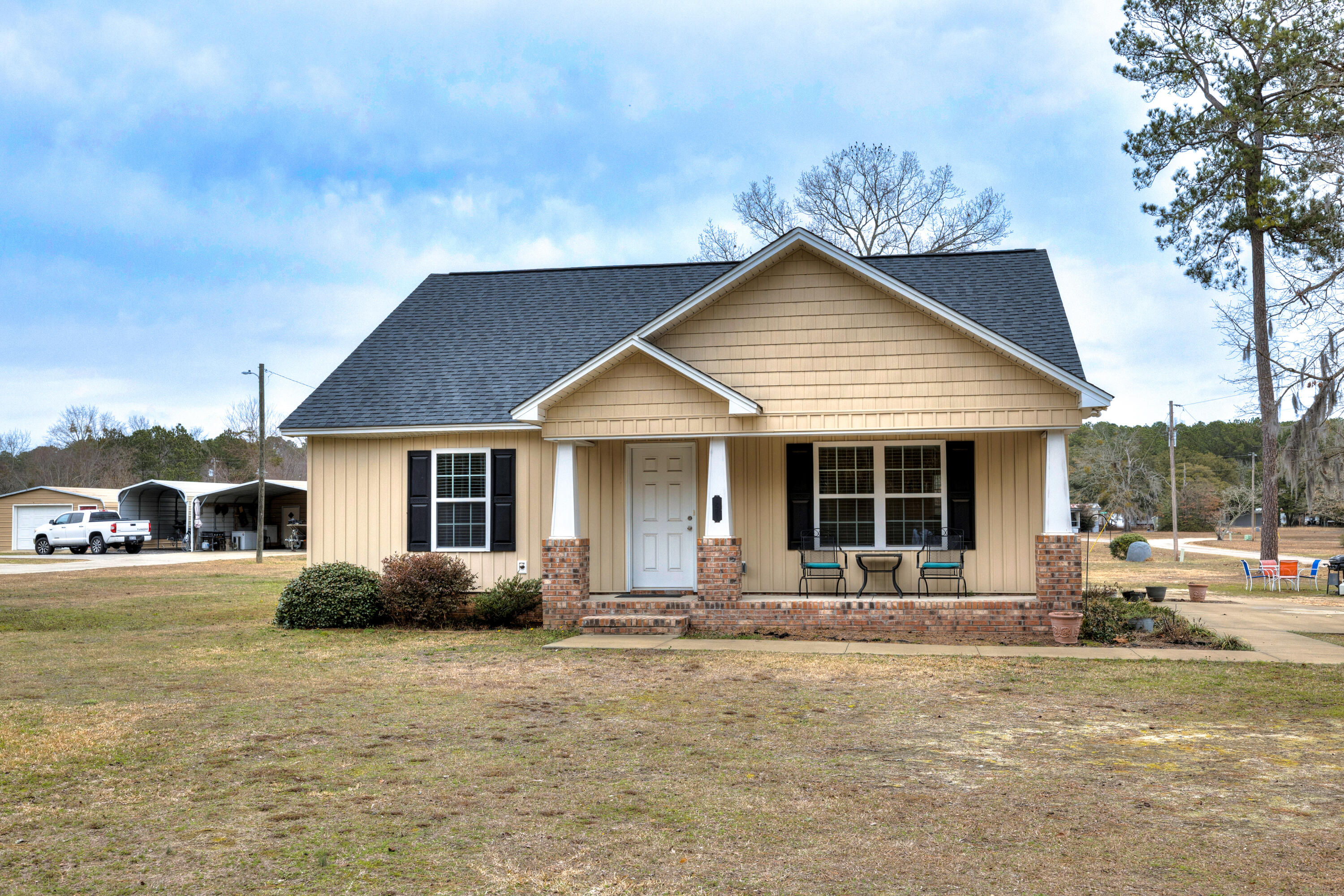 1824 Camp Shelor Road Manning, SC 29102 - Photo 1 of 46
