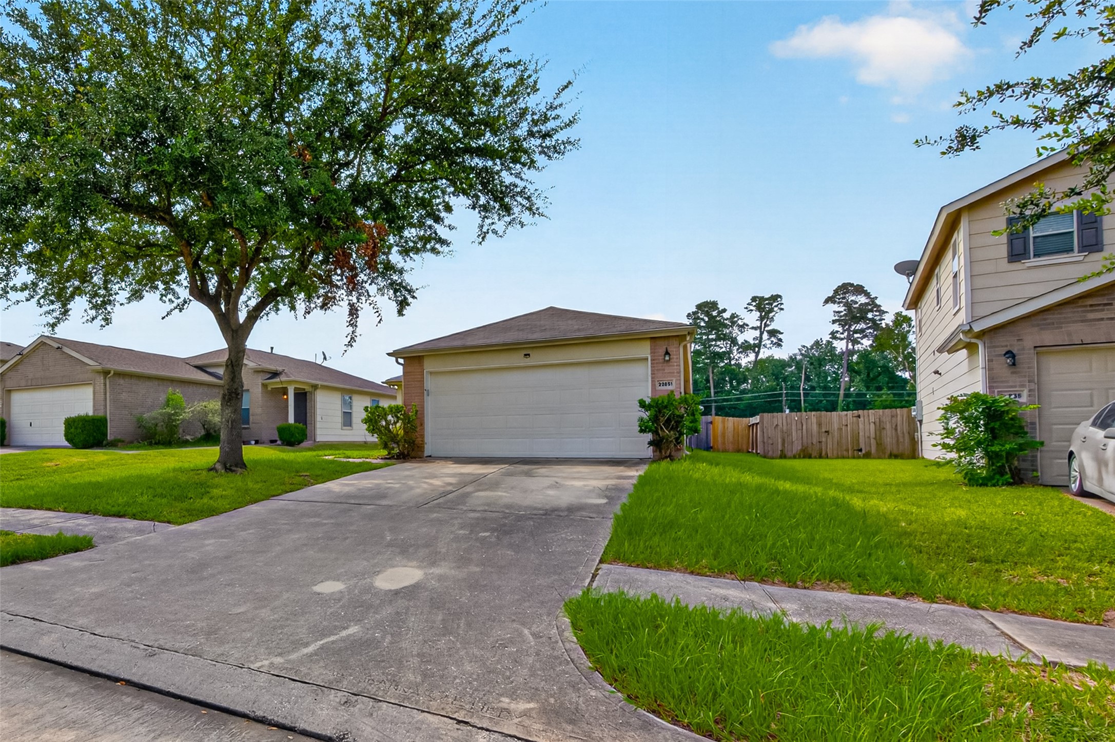 22851 Twisting Pine Drive Spring, TX 77373 - Photo 4 of 31
