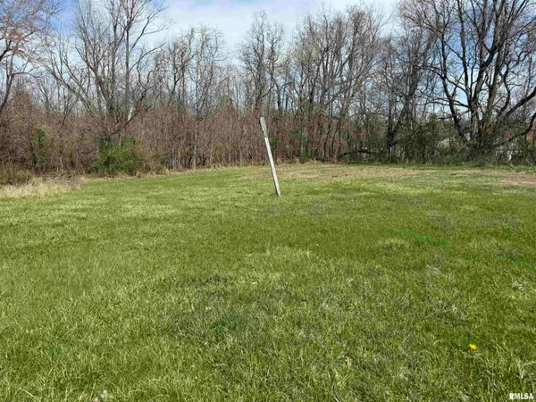 $75,000 | 300 West Borton Avenue, Creal Springs, IL 62922