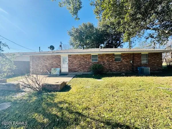 $1,250 | 2515 Terry Street, Opelousas, LA 70570