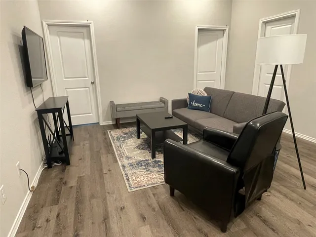 $1,355 | 16888 West Ivanhoe Street, Montgomery, TX 77316