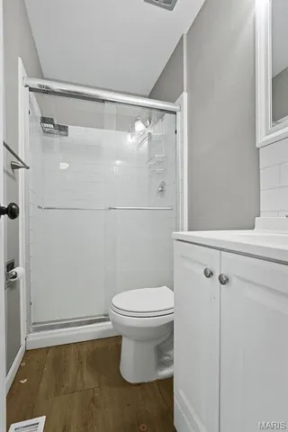 $2,100 | 2818 Quenley Street, St. Charles, MO 63301