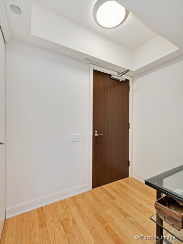 60 East Monroe Street, Unit 1906 Chicago, IL 60603 - Photo 4 of 20 a view of empty room