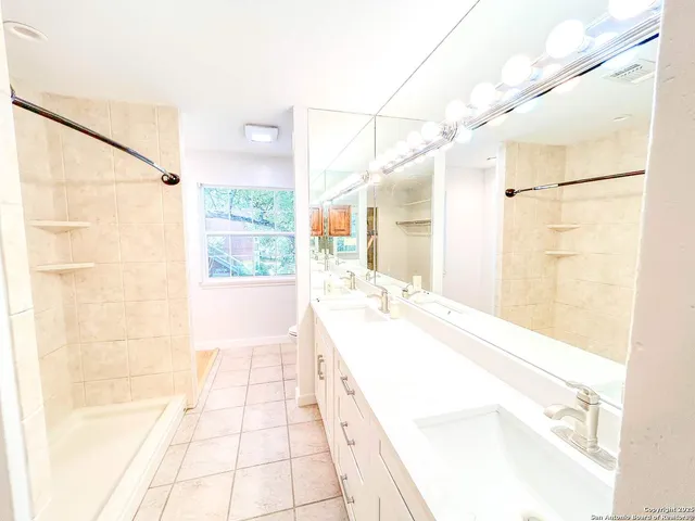 $1,595 | 13130 Blanco Road, Unit 904, San Antonio, TX 78216