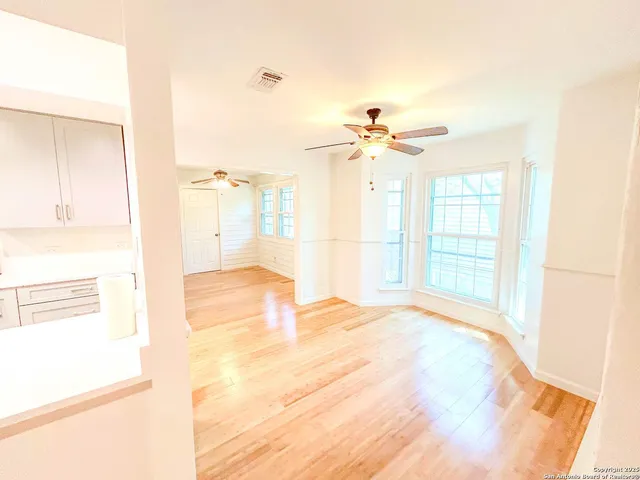 $1,595 | 13130 Blanco Road, Unit 904, San Antonio, TX 78216