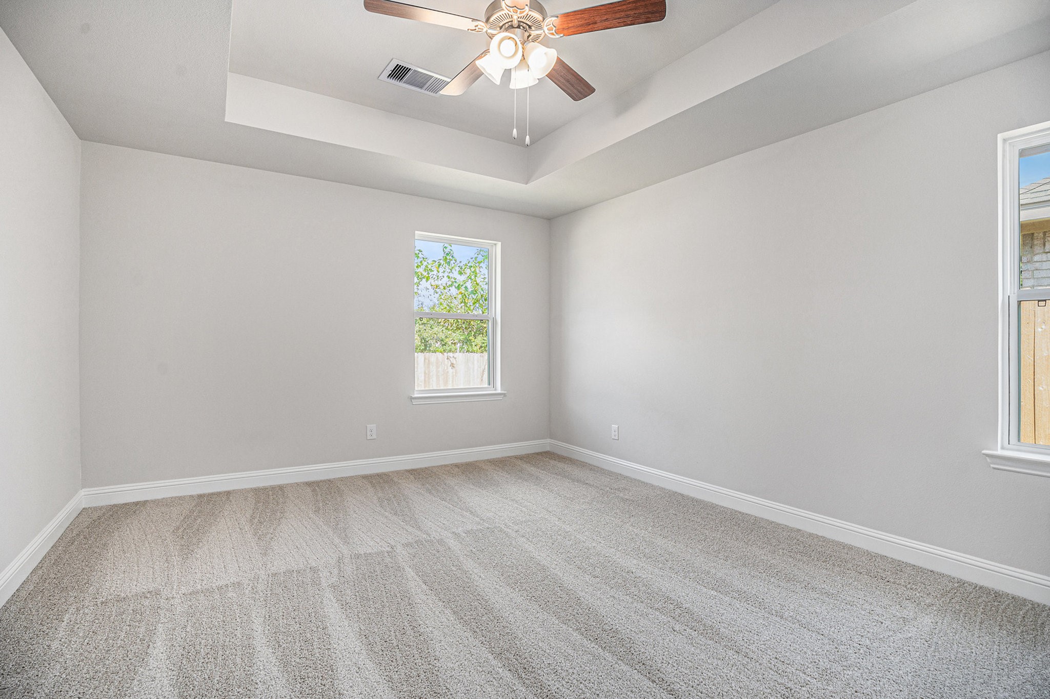 424 Bryan Street Angleton, TX 77515 - Photo 9 of 17