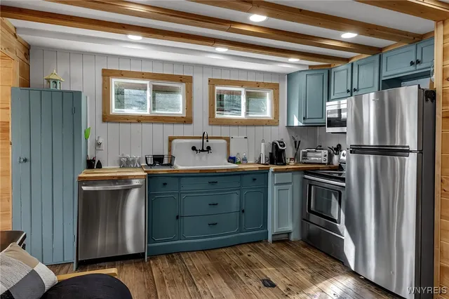 $379,900 | 358 Lakeview Boulevard, Machias, NY 14042