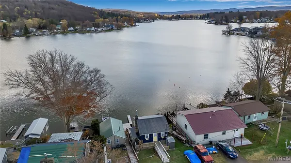 $379,900 | 358 Lakeview Boulevard, Delevan, NY 14042