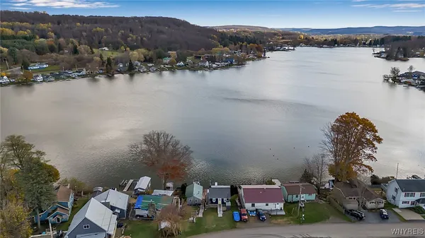 $379,900 | 358 Lakeview Boulevard, Delevan, NY 14042