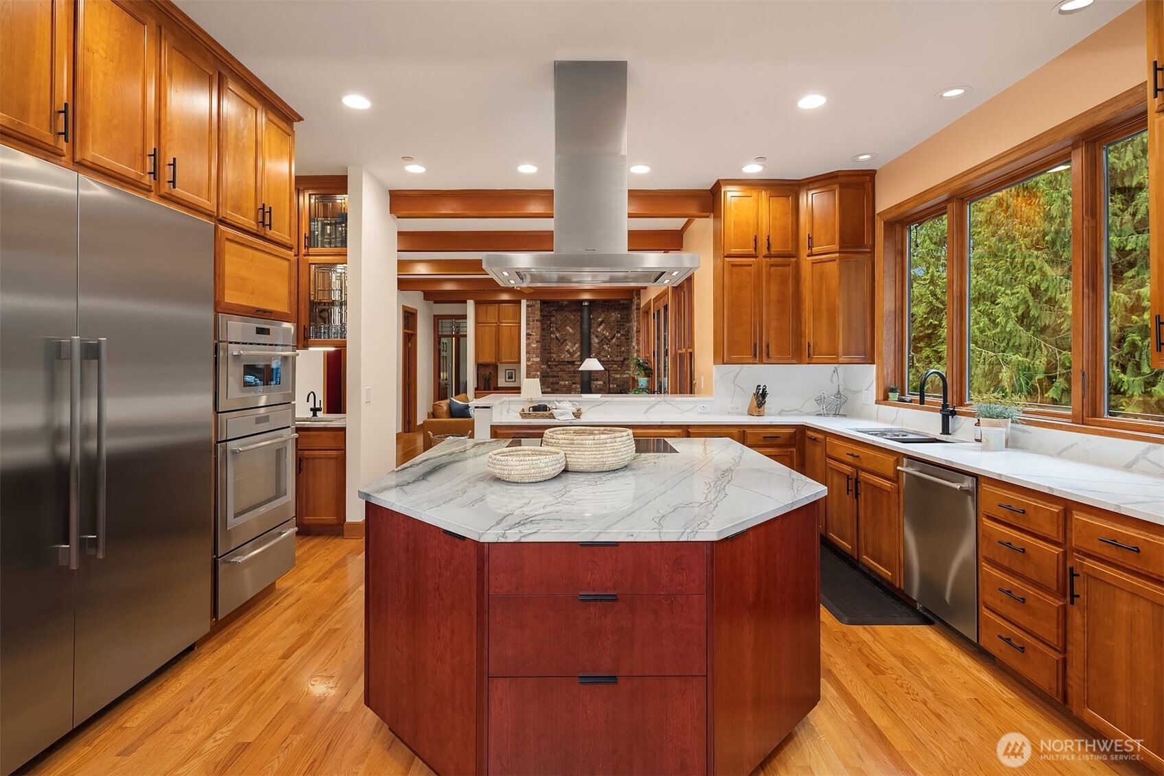 21407 Northeast Union Hill Road Redmond, WA 98053 - Photo 14 of 40