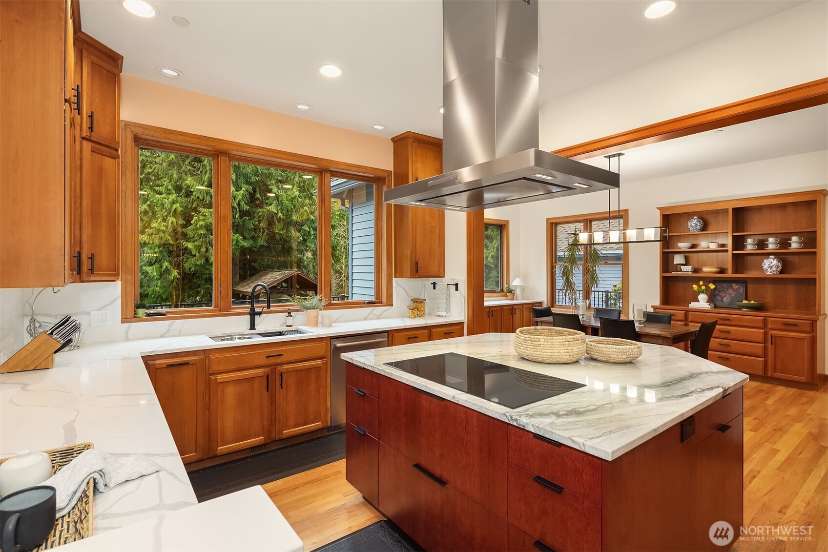 21407 Northeast Union Hill Road Redmond, WA 98053 - Photo 15 of 40