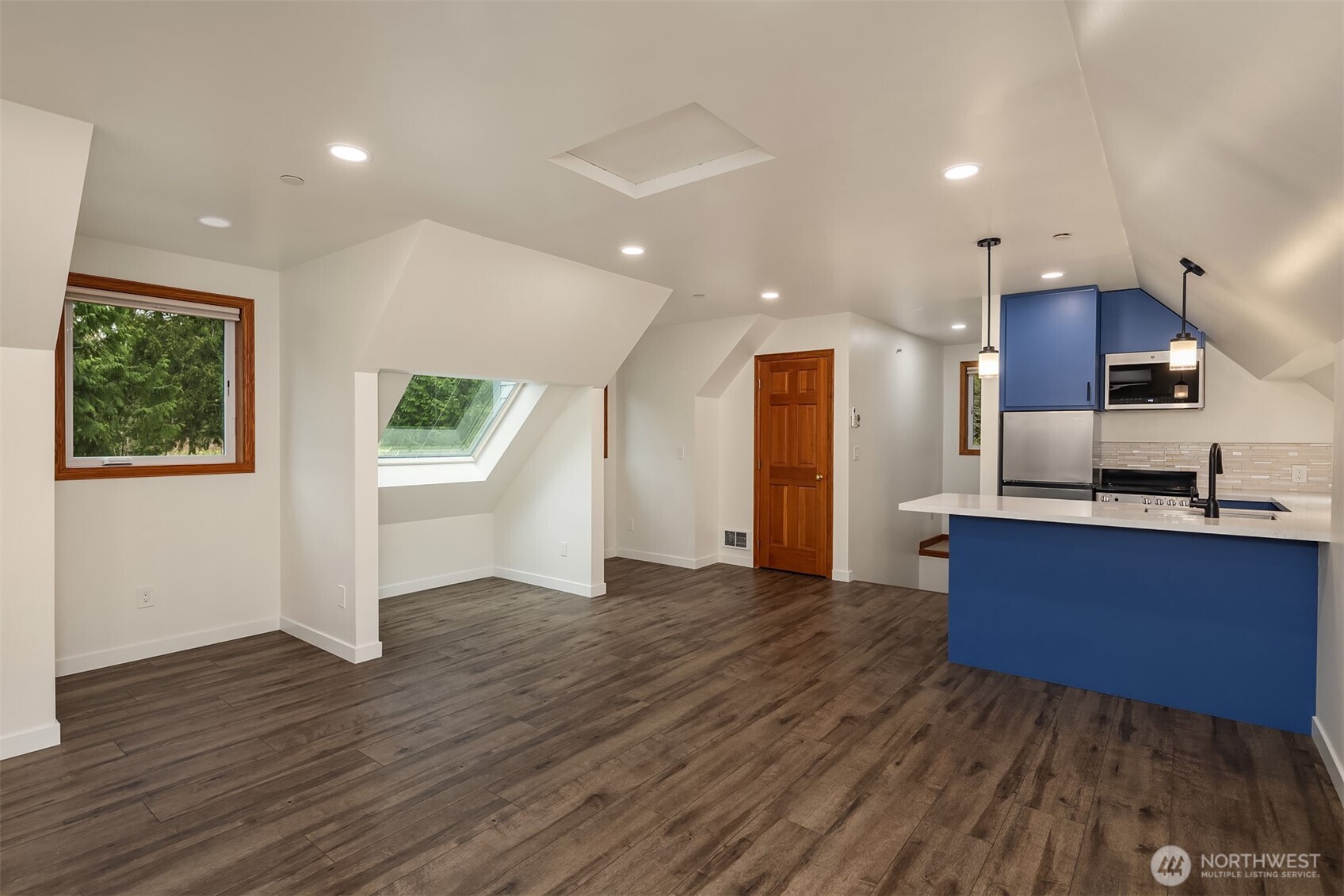 21407 Northeast Union Hill Road Redmond, WA 98053 - Photo 21 of 40