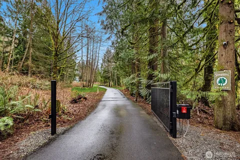 $4,195,000 | 21407 Northeast Union Hill Road, Redmond, WA 98053