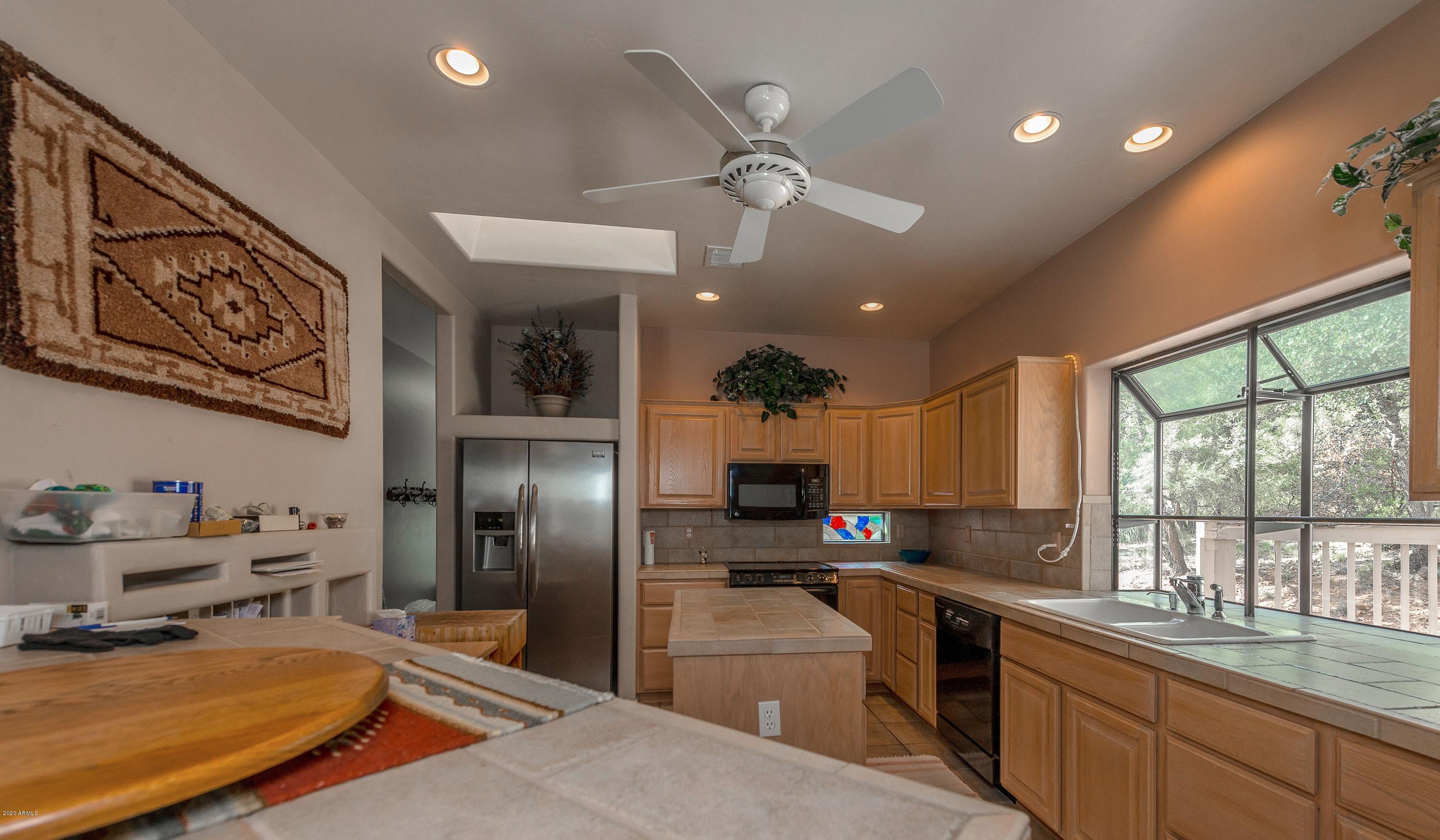 1281 Tanglewood Road Prescott, AZ 86303 - Photo 8 of 29 008_Kitchen