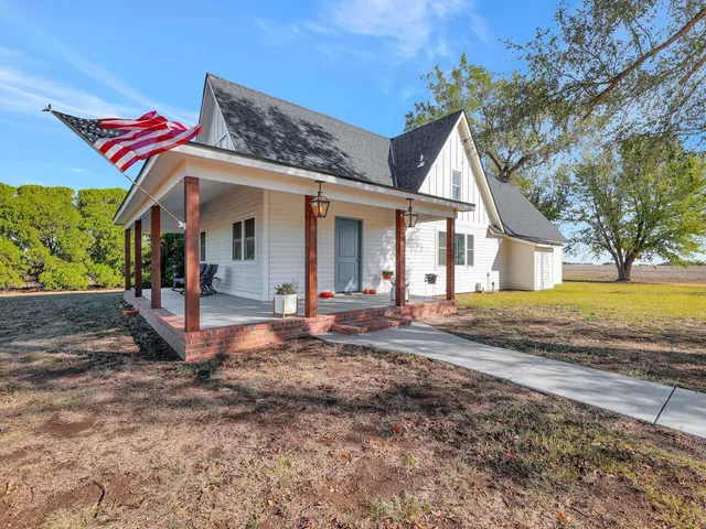 $400,000 | 2020 North 199th Street West, Goddard, KS 67052