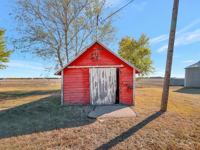 $400,000 | 2020 North 199th Street West, Goddard, KS 67052