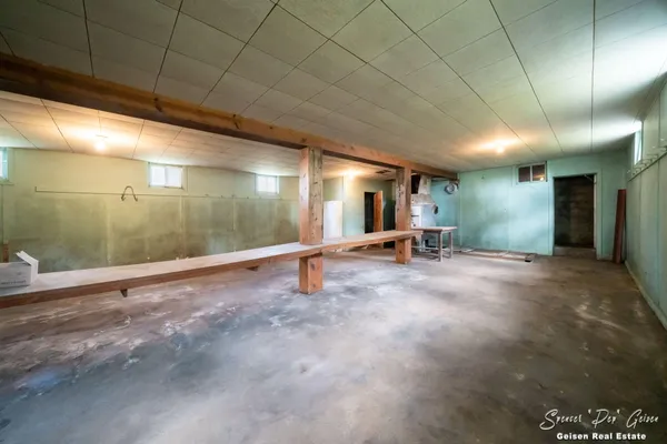 $279,900 | 7961 West Sidney Road, Greenville, MI 48838