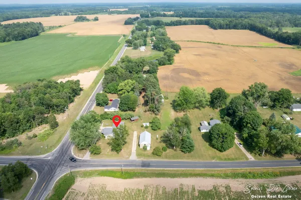 $279,900 | 7961 West Sidney Road, Greenville, MI 48838