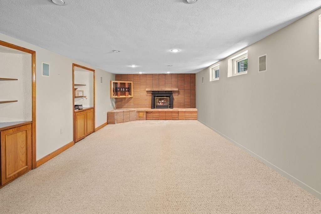 11 Fieldbrook Road Marblehead, MA 01945 - Photo 38 of 42 Gallery Image 38