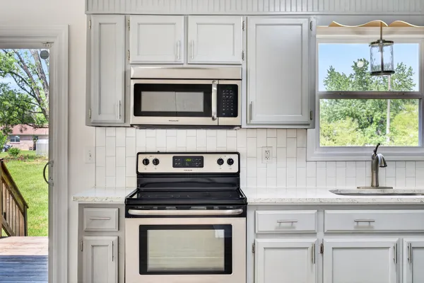 $319,900 | 1440 Old Highway 52, Lafayette, TN 37083