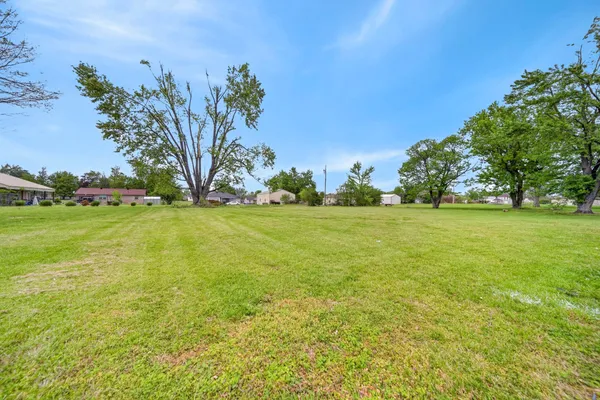 $319,900 | 1440 Old Highway 52, Lafayette, TN 37083