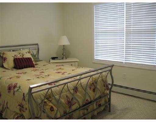1024 Boston Neck Road, Unit D Narragansett, RI 02882 - Photo 7 of 8 Bedroom.