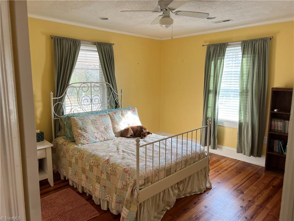 1085 Tom Gordon Road King, NC 27021 - Photo 12 of 17 Kitchen