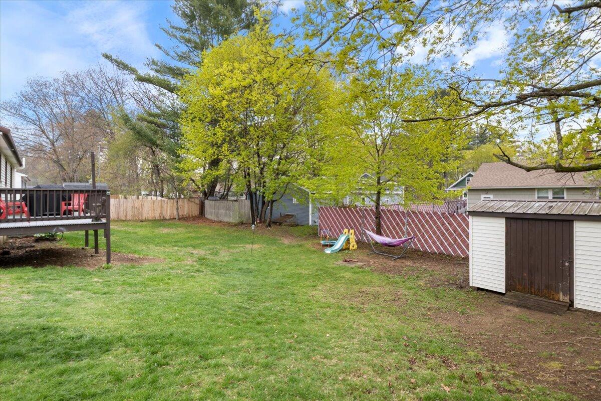 27 Rosewood Circle Springvale, ME 04083 - Photo 3 of 23 28-27_Rosewood_Cir_28