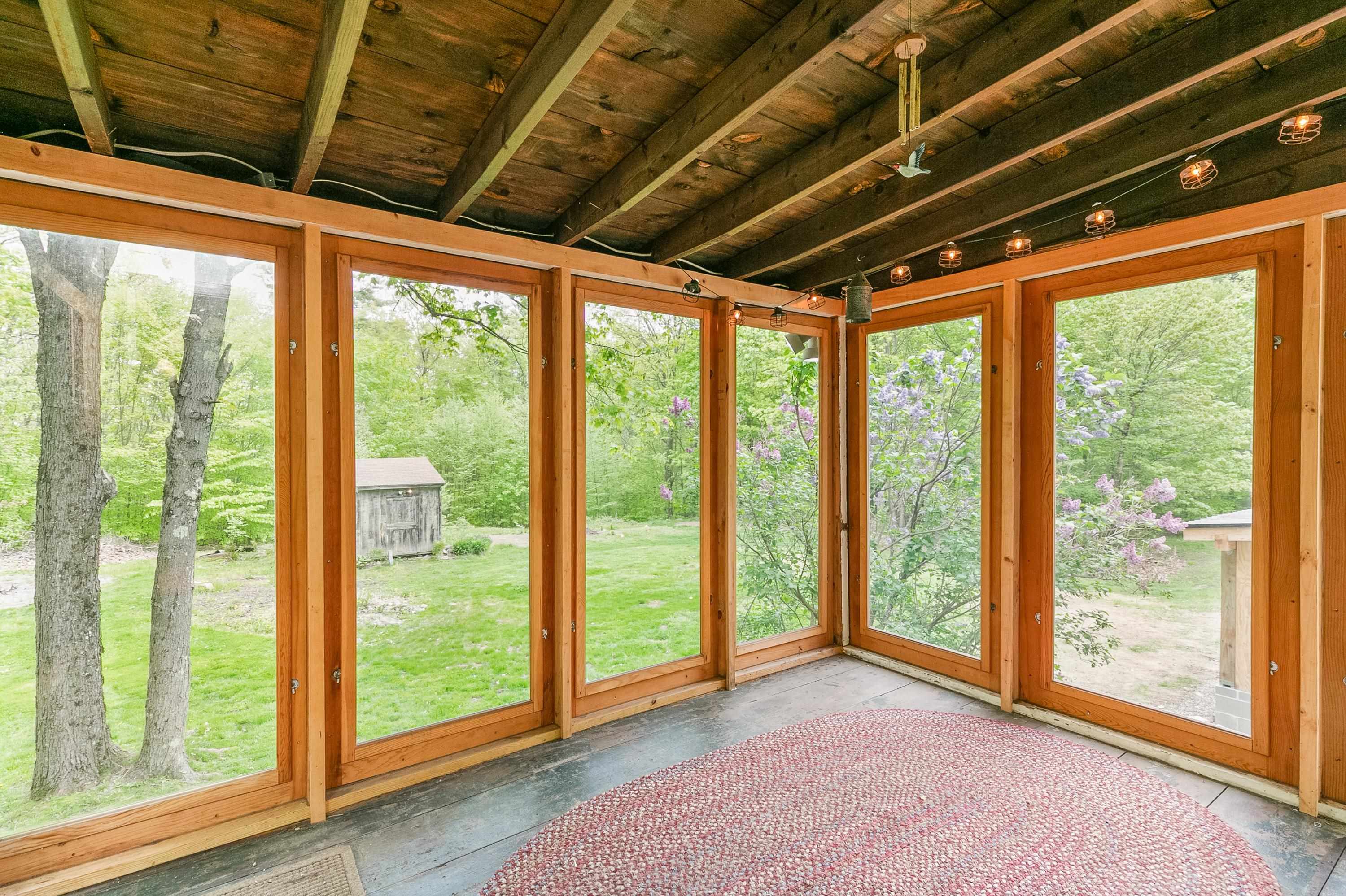 58 West Parish Road Concord, NH 03303 - Photo 8 of 40