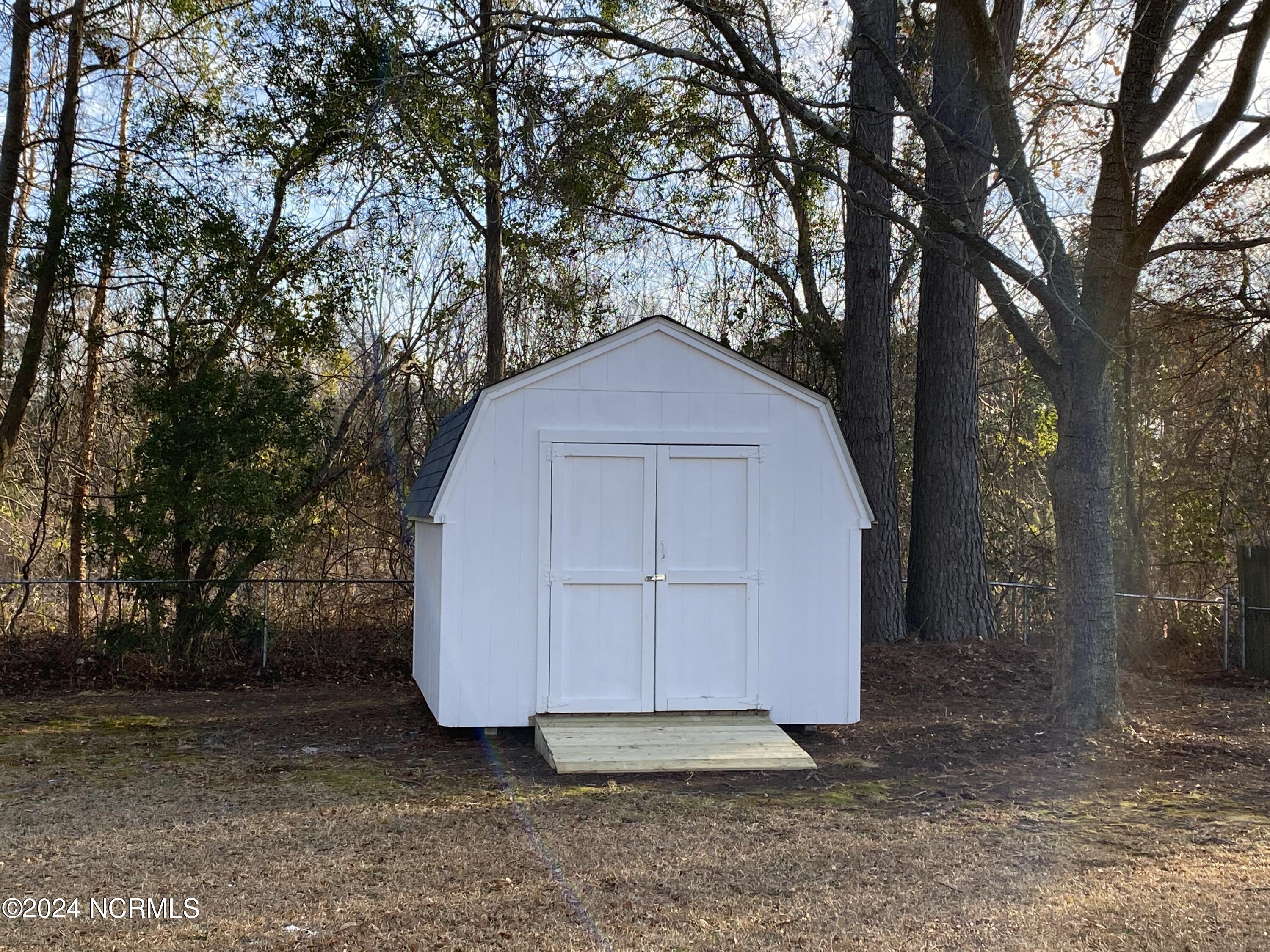 110 Sycamore Street Dunn, NC 28334 - Photo 27 of 28 IMG_9329