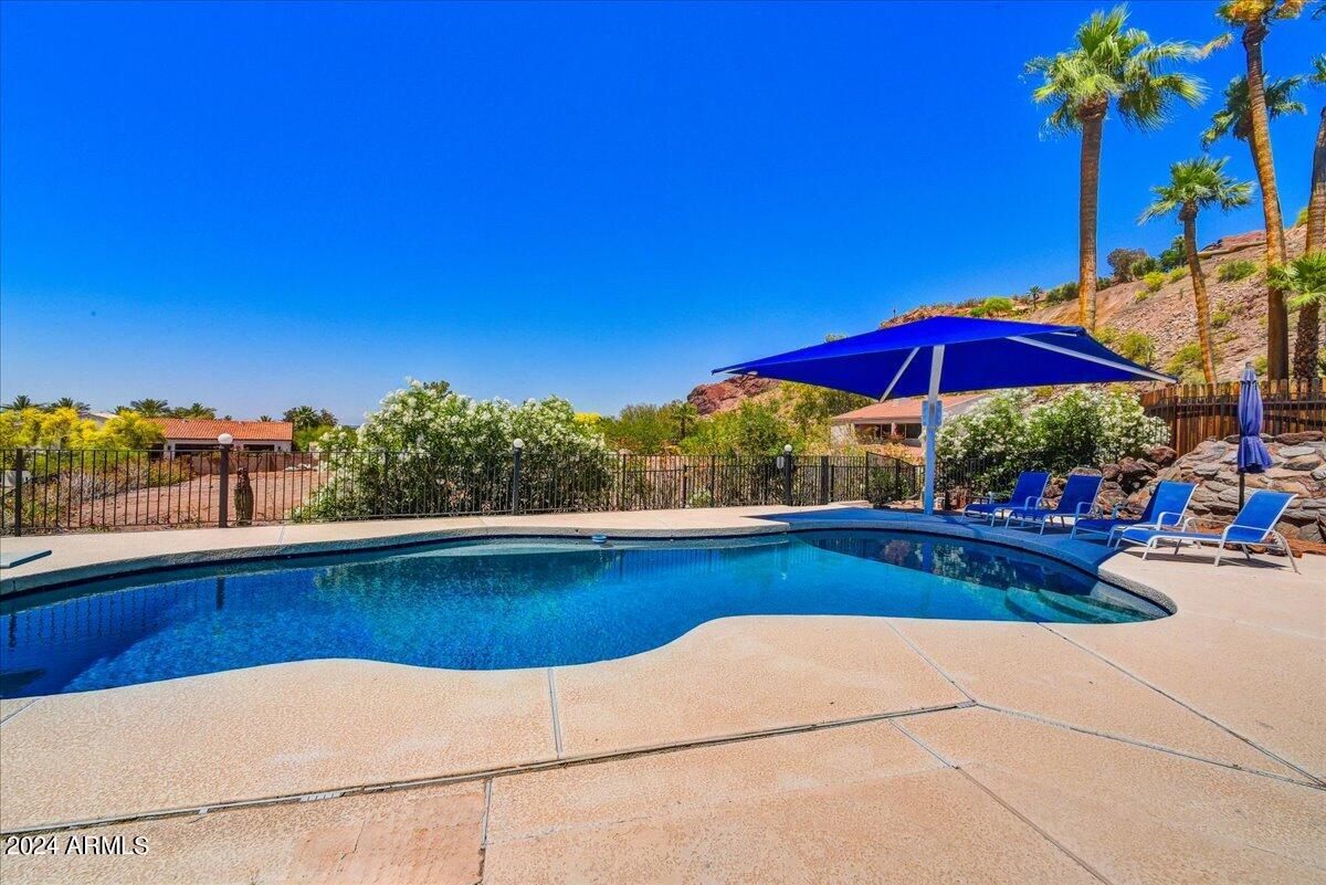 5302 East Wonderview Road Phoenix, AZ 85018 - Photo 33 of 40 Pool