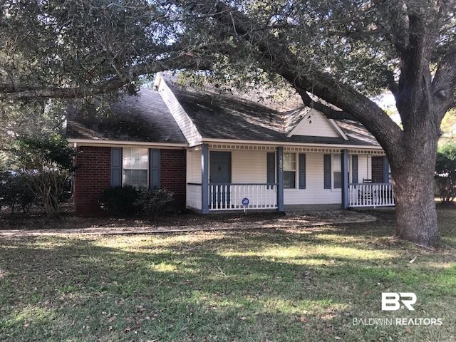 1501 North Pine Street Foley, AL 36535 - Photo 1 of 22