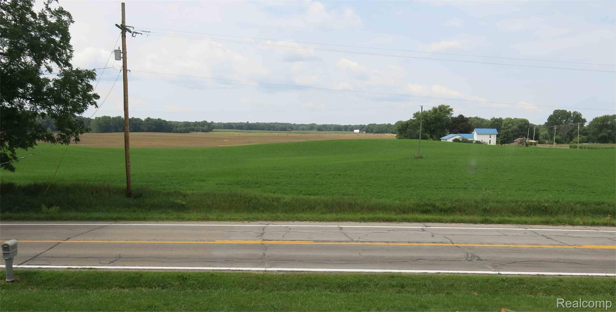 16925 Mi State Road Gregory, MI 48137 - Photo 18 of 22