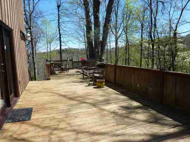 1006 Altamont Road Greenville, SC 29609 - Photo 22 of 25