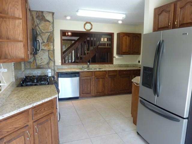 1006 Altamont Road Greenville, SC 29609 - Photo 7 of 25
