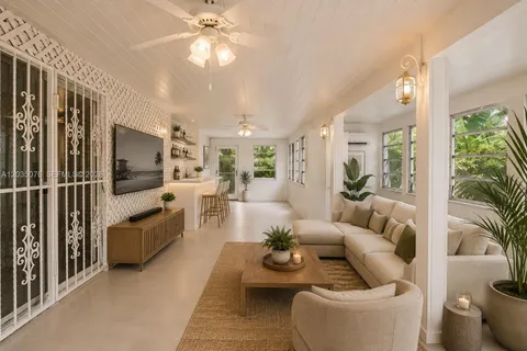 $614,995 | 785 Northeast 155th Street, Miami, FL 33162