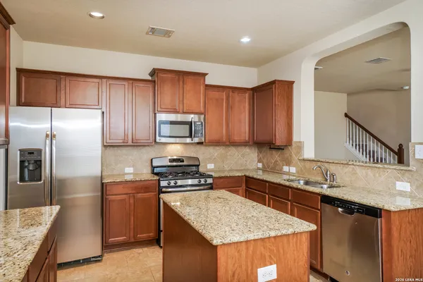 $2,050 | 11708 Northern Star, Schertz, TX 78154