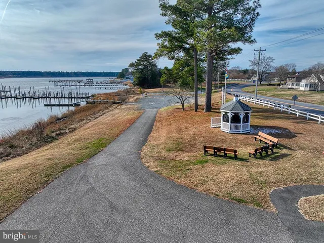 $350,000 | 22 Comanche Circle, Millsboro, DE 19966