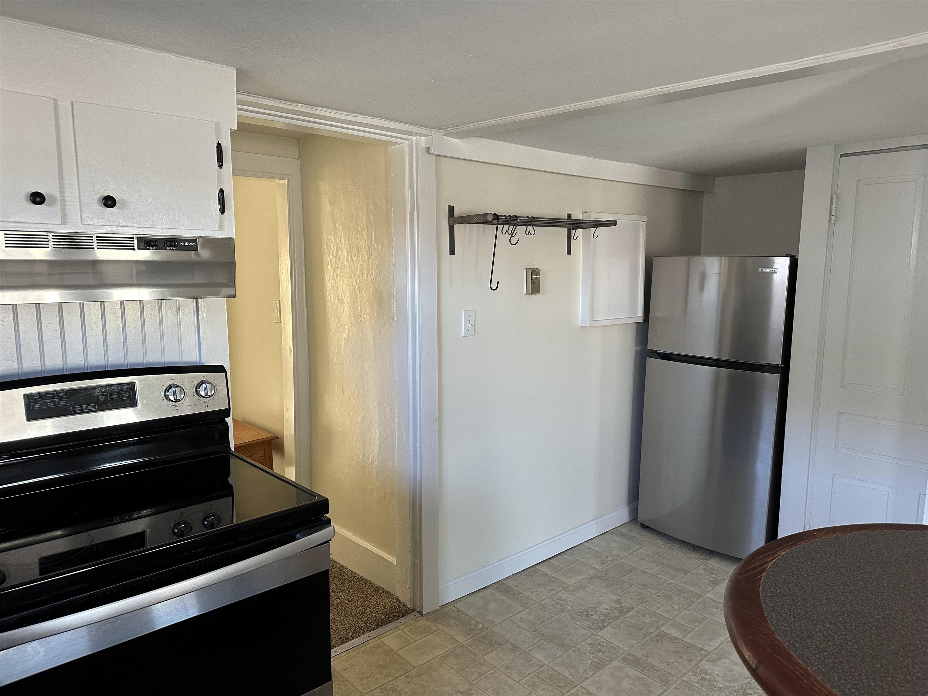 8 6th Street, Unit A Dover, NH 03820 - Photo 4 of 17