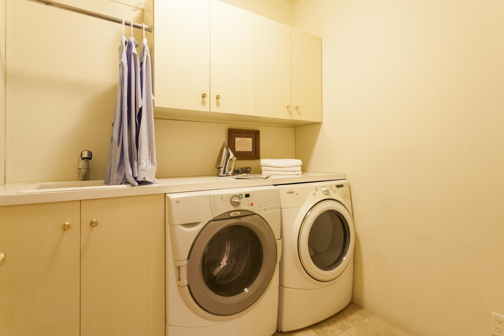 652 Park Lane Montecito, CA 93108 - Photo 30 of 37 Laundry Room-652 Park Lane