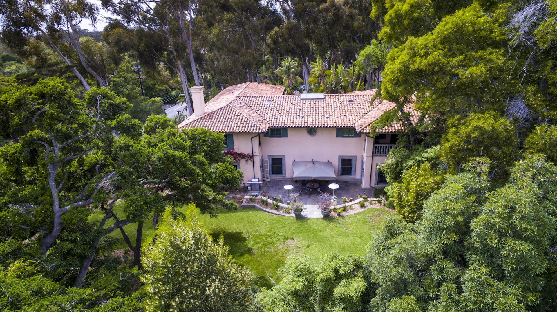 652 Park Lane Montecito, CA 93108 - Photo 35 of 37 Back elevation-652 Park Lane