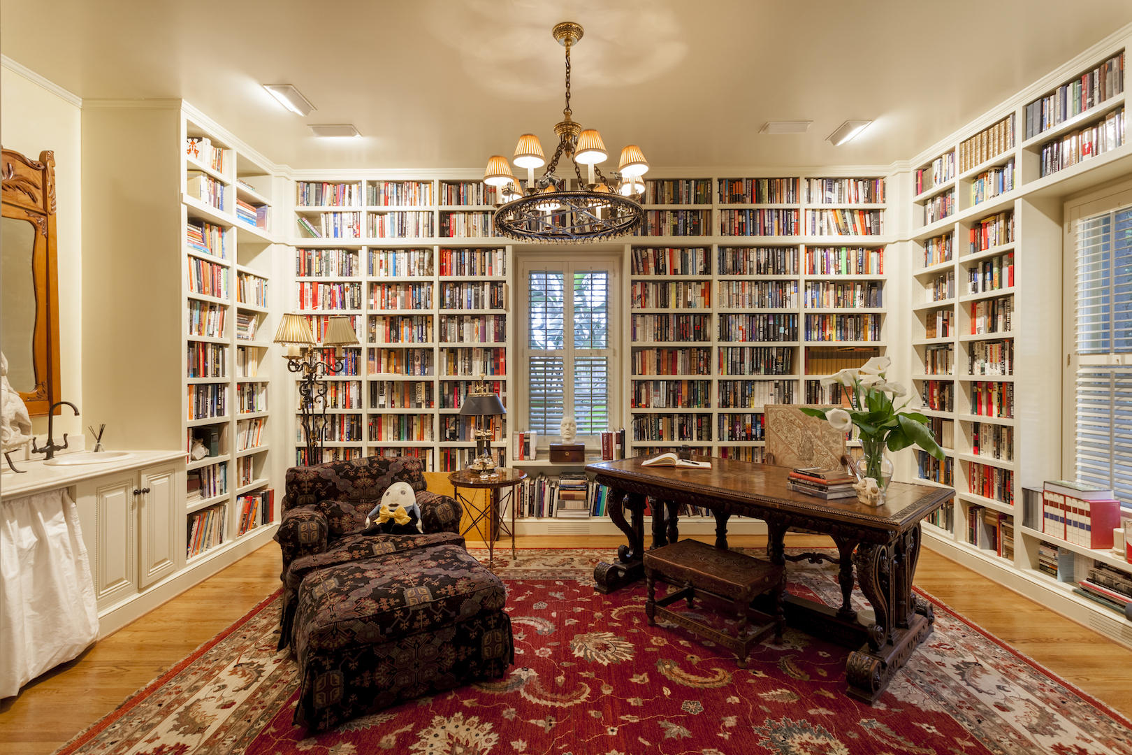 652 Park Lane Montecito, CA 93108 - Photo 8 of 37 Library-652 Park Lane