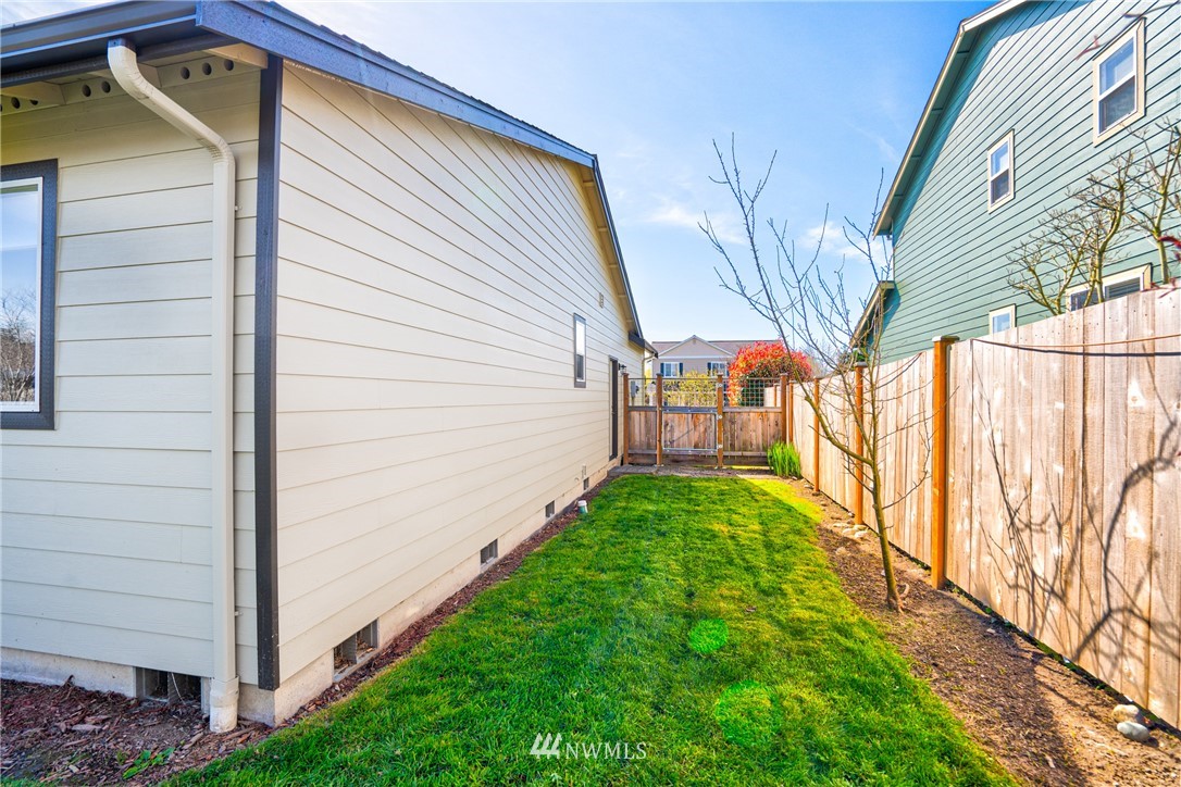2011 Riley Road Mount Vernon, WA 98274 - Photo 24 of 27 Gallery Image 24