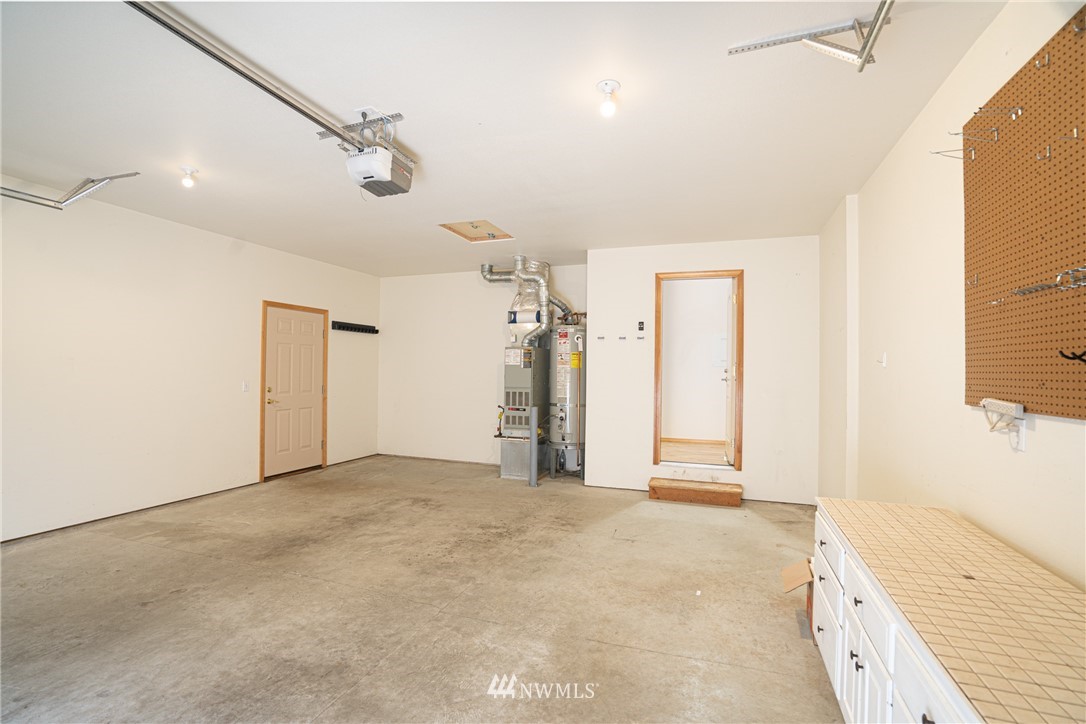 2011 Riley Road Mount Vernon, WA 98274 - Photo 10 of 27 Gallery Image 10