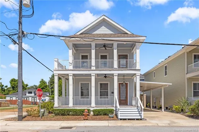 $299,500 | 601 Hodges Street, Lake Charles, LA 70601